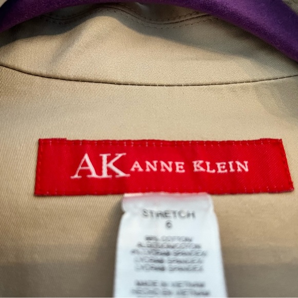Anne Klein Ladies jacket. - Picture 7 of 7